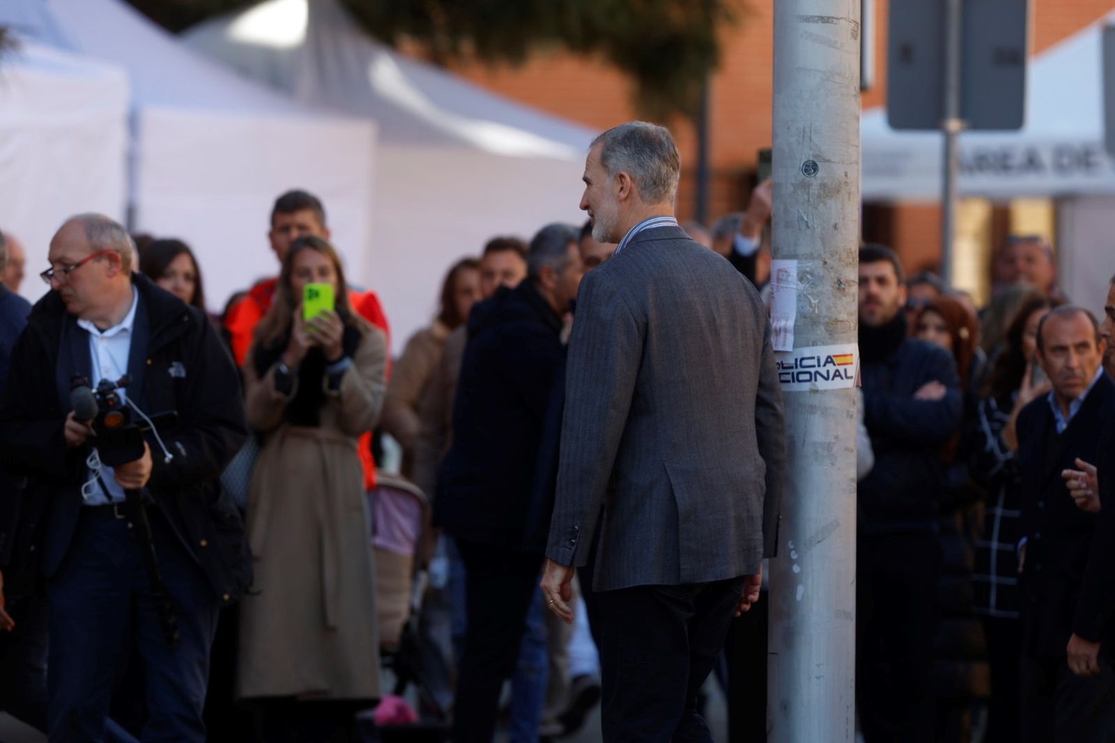 La visita de los Reyes a los heridos del accidente de Adamuz en el Hospital Reina Sofía