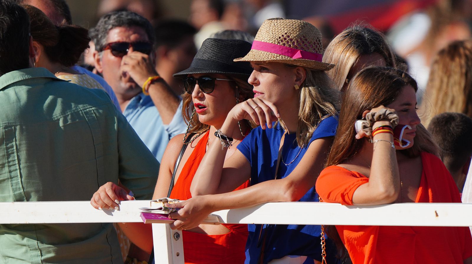 Búscate en las Carreras de Caballos de Sanlúcar