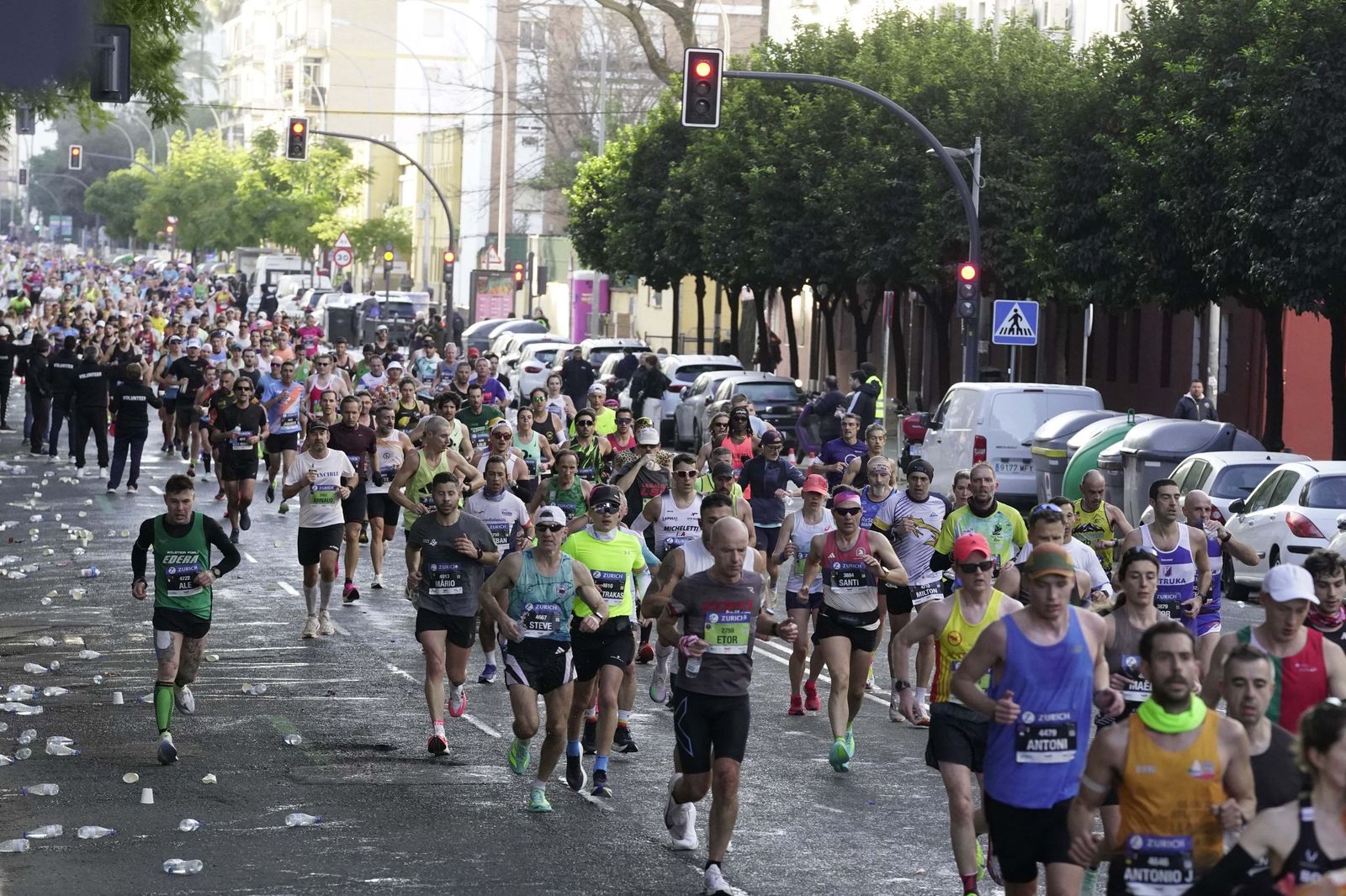 el Zurich Maratón de Sevilla 2026 por Lopez de Gomara, galería 1