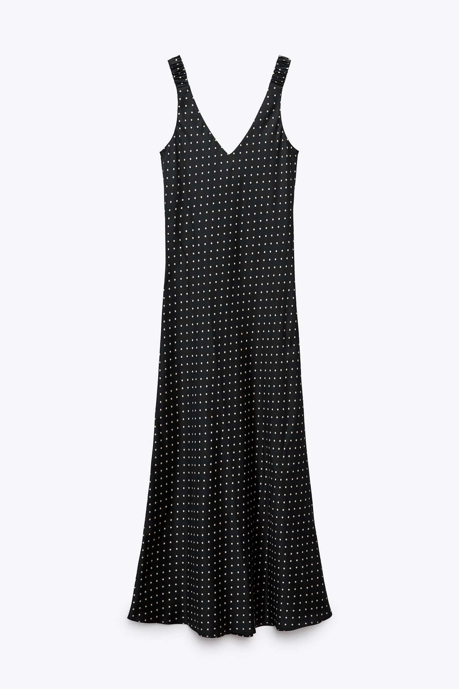 Vestido de lunares lencero de Zara. Vestido de lunares lencero de Zara.