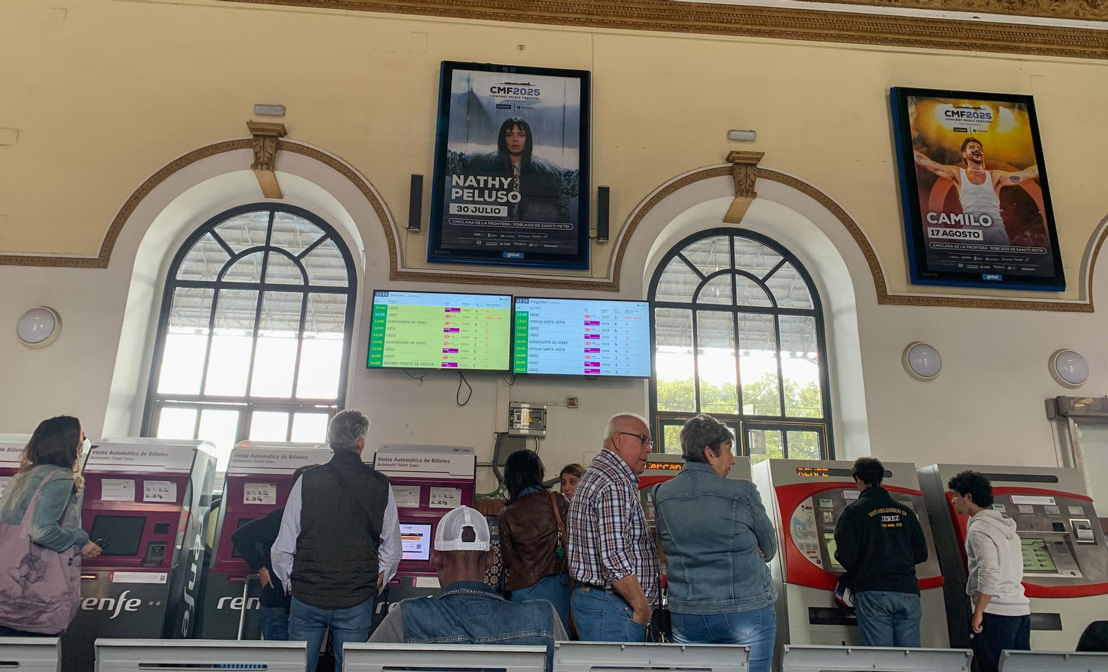 El día después del apagón en Jerez, en imágenes