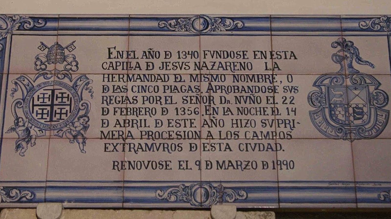 Placa en la iglesia de Omnium Sanctorum que recuerda los orígenes del Silencio.