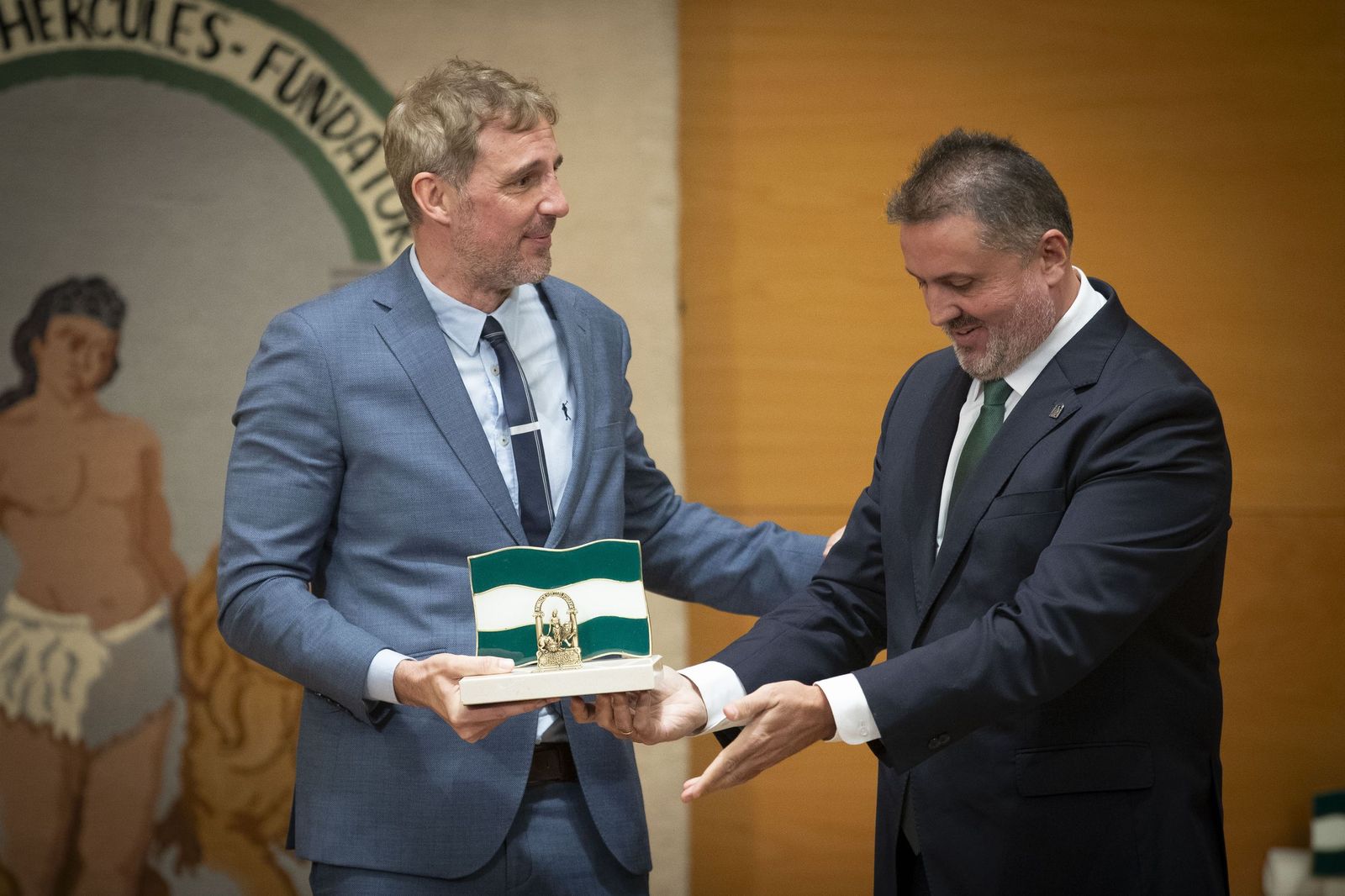 Así ha sido el acto de las banderas de Andalucía celebrado en Granada