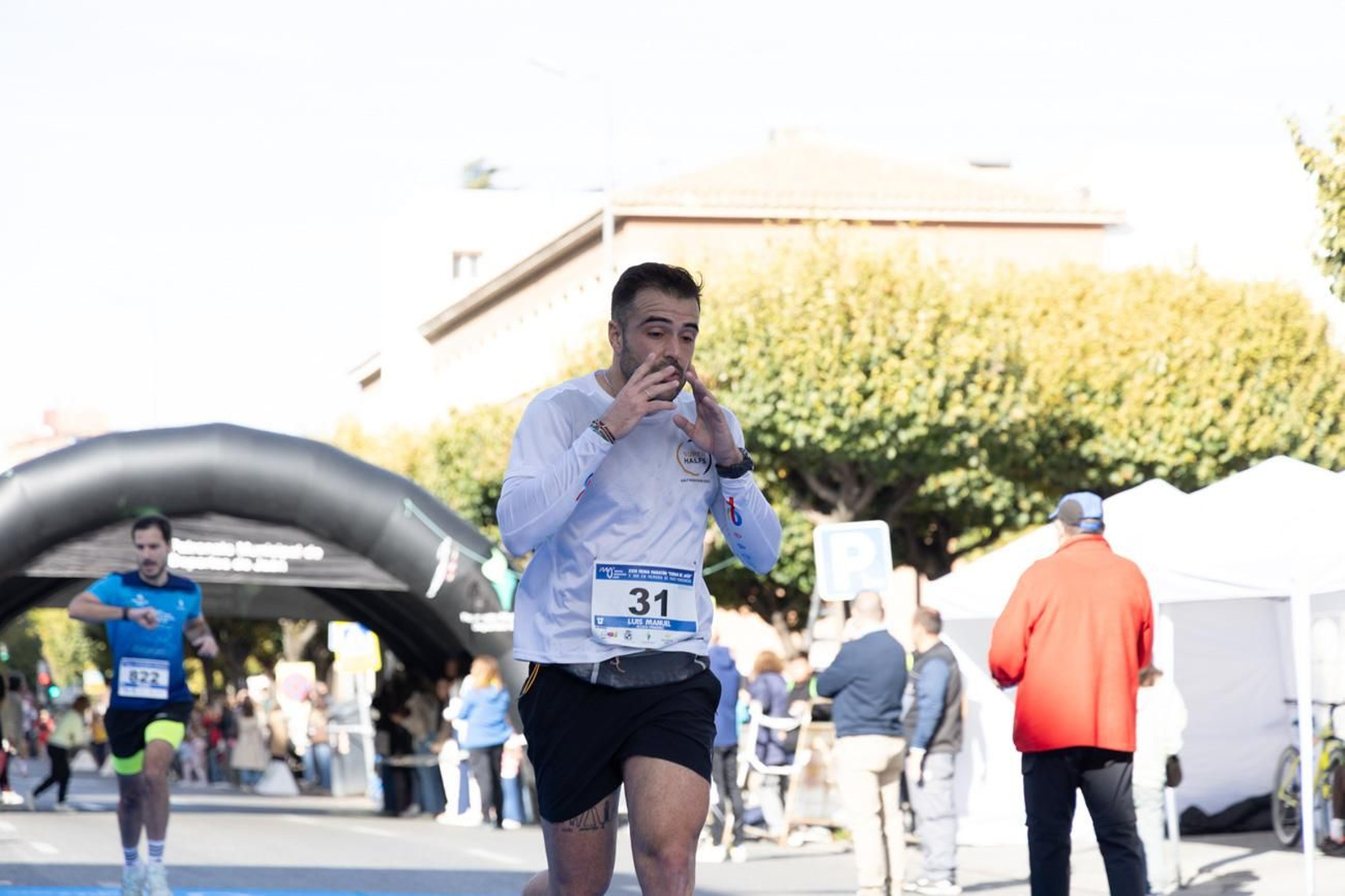 En imágenes: multitudinaria e histórica XXIX Media Maratón 'Ciudad de Jaén' y 10k en memoria de Paco Manzaneda (2)