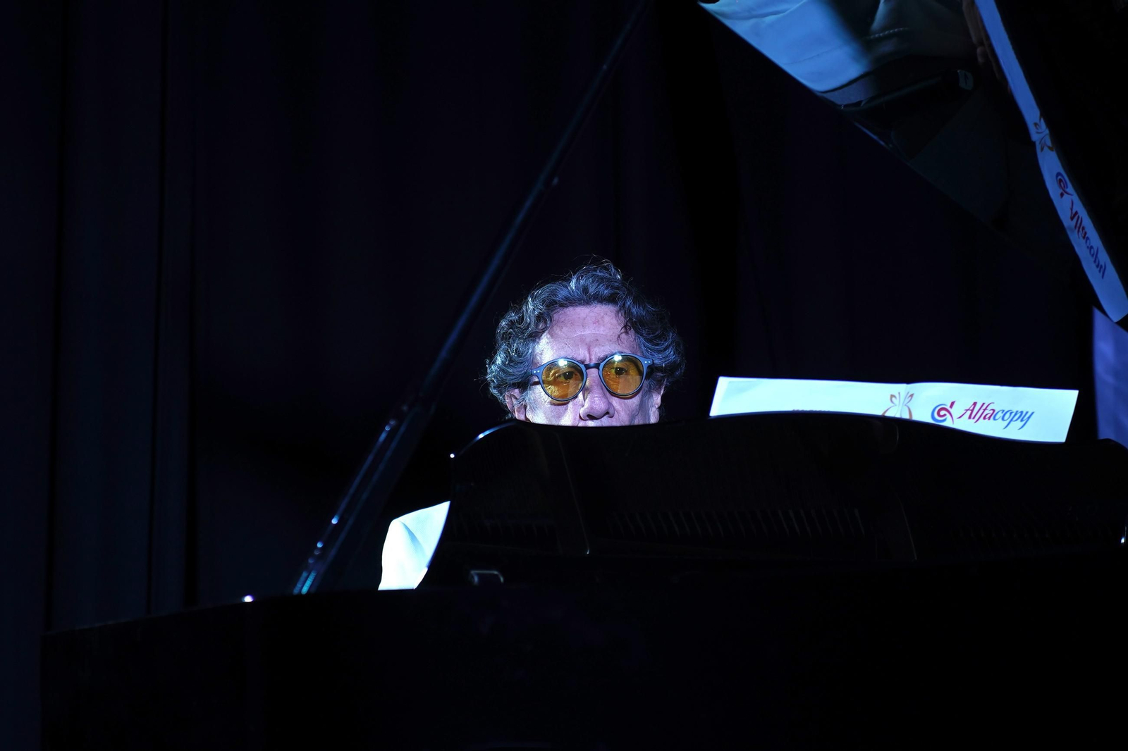 Fotos del concierto "Va por tí, Paco de Lucía" de Arturo Pareja Obregón en Algeciras