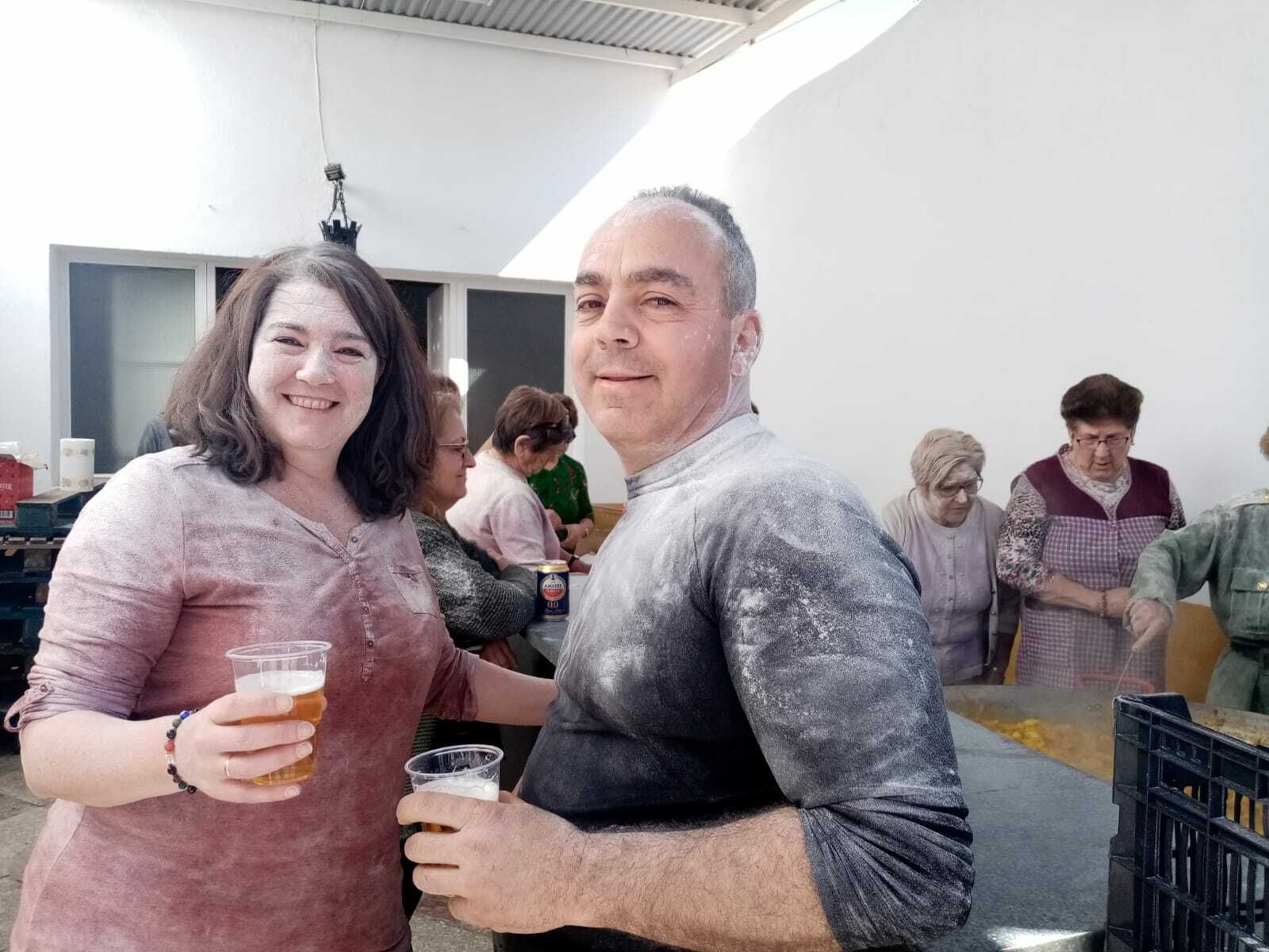 La batalla de la harina de Ochavillo del Río, en fotos