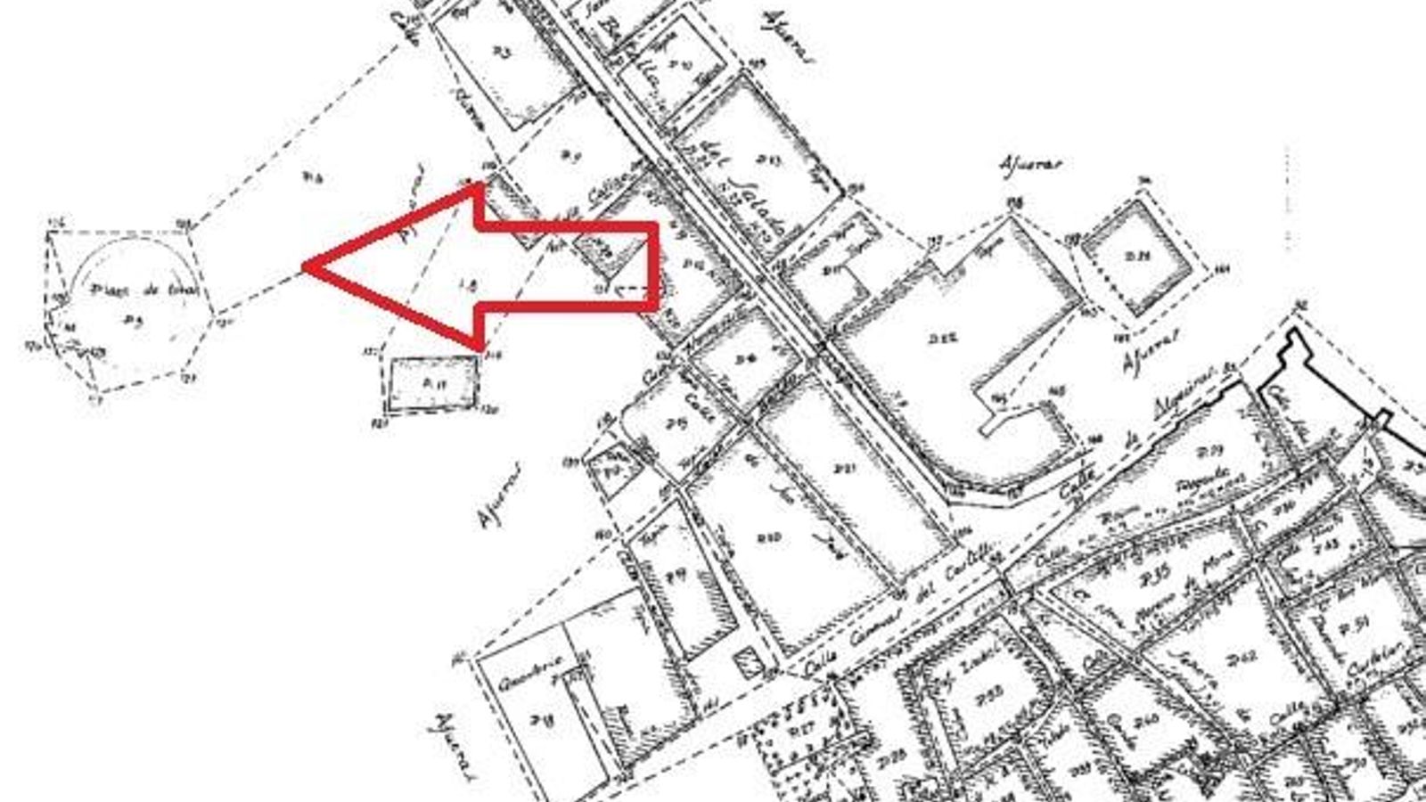 Plano parcial de Tarifa en 1909 con la plaza de toros, entonces en las afueras de la población.