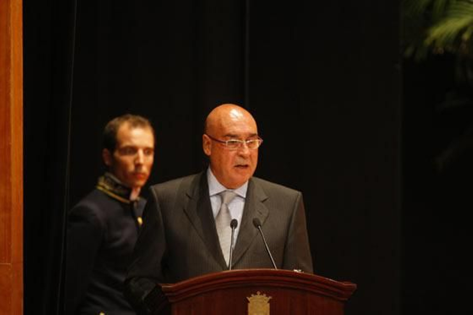 El presidente del Senado, Javier Rojo, durante su intervención.

Foto: Julio Gonzalez