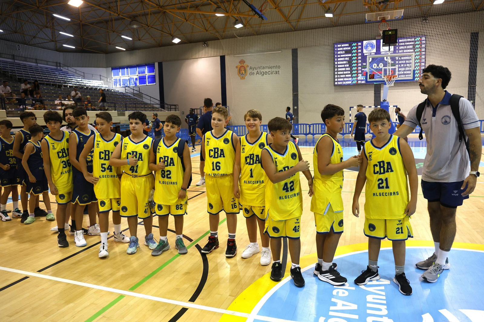 Fotos de la presentación de los equipos de cantera del CB Ciudad de Algeciras