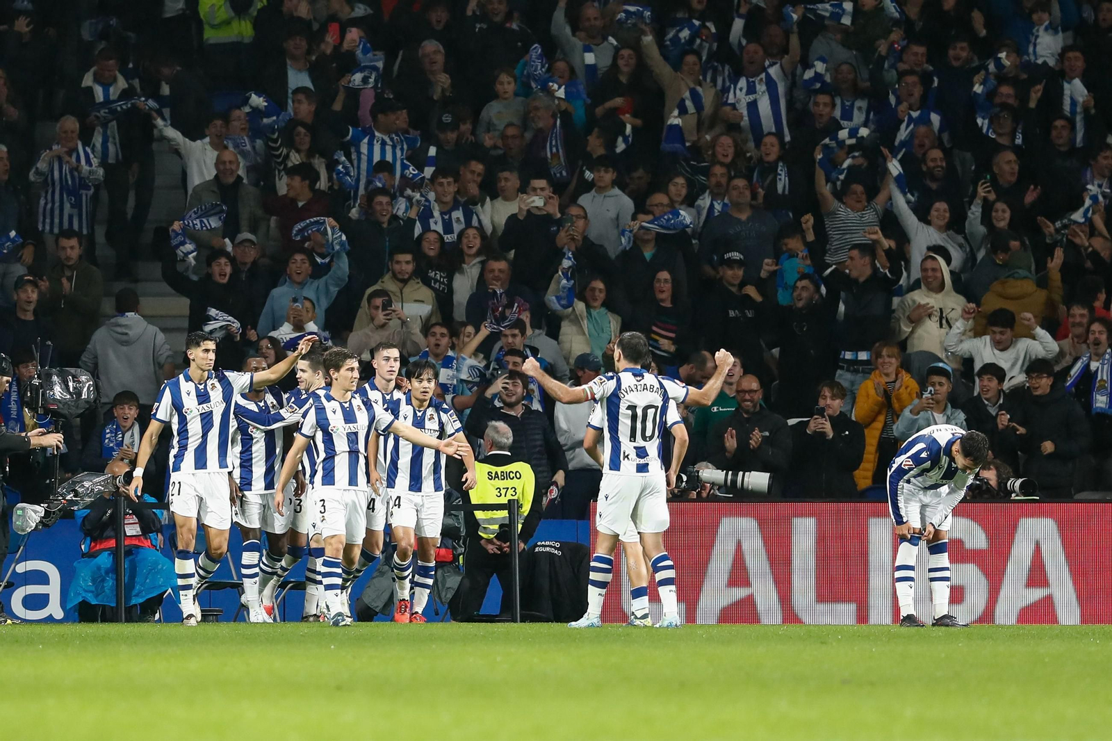 Las fotos de la derrota del Barcelona ante la Real Sociedad Las fotos de la derrota del Barcelona ante la Real Sociedad