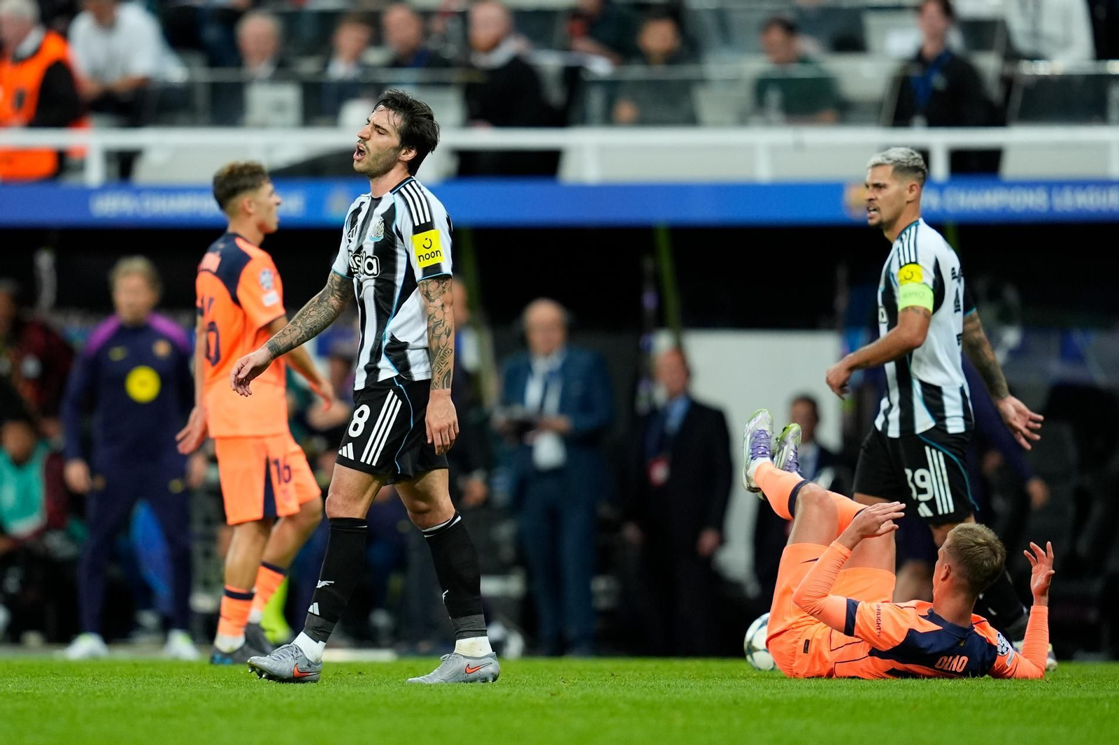 Las fotos del Newcastle-Barcelona