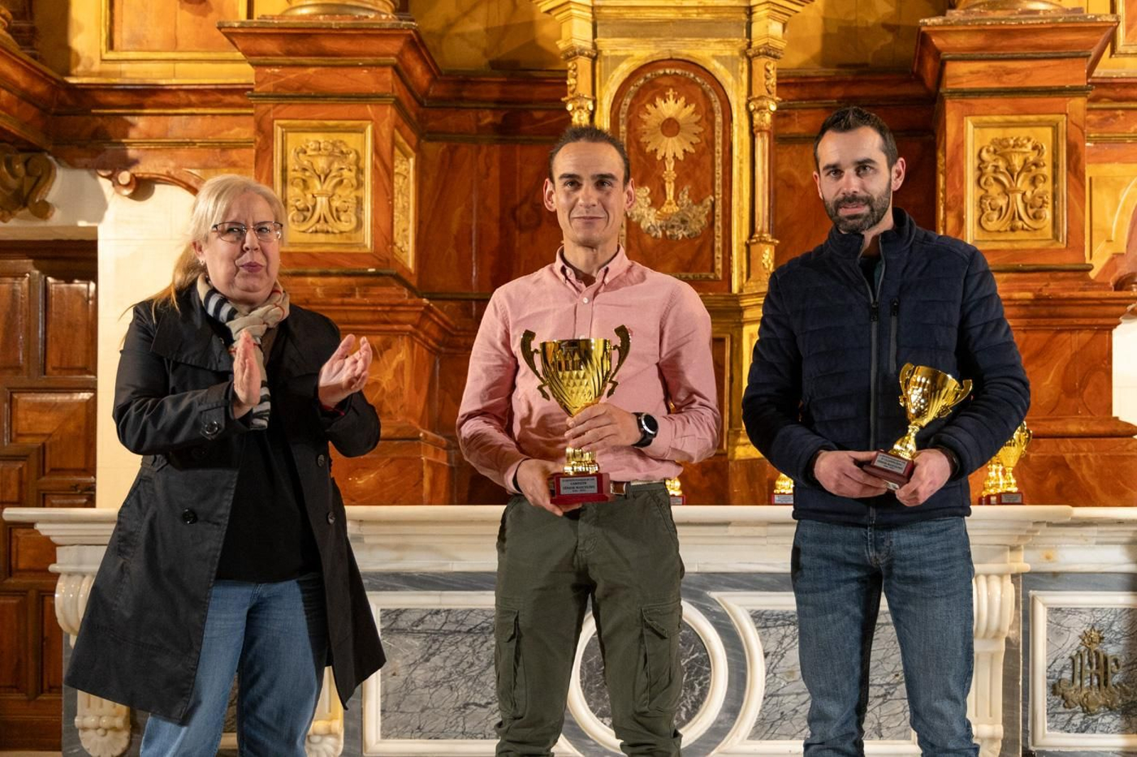 La entrega de premios de los Circuitos Provinciales de Carreras por Montaña y de Triatlón de menores, en imágenes
