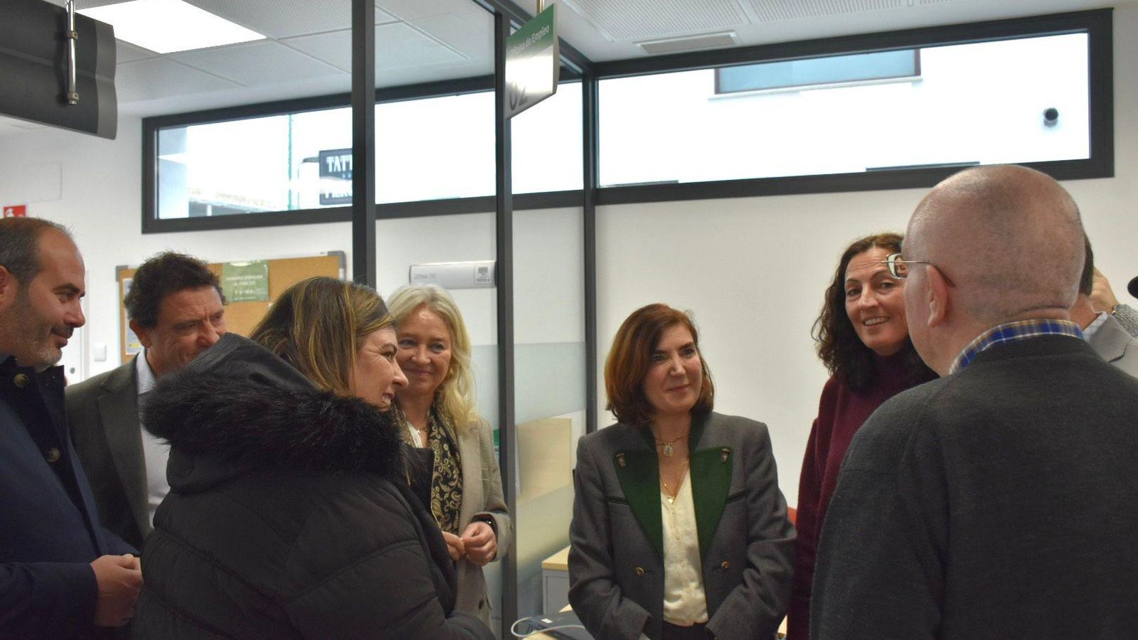 Visita a las instalaciones de la nueva oficina de empleo de Conil