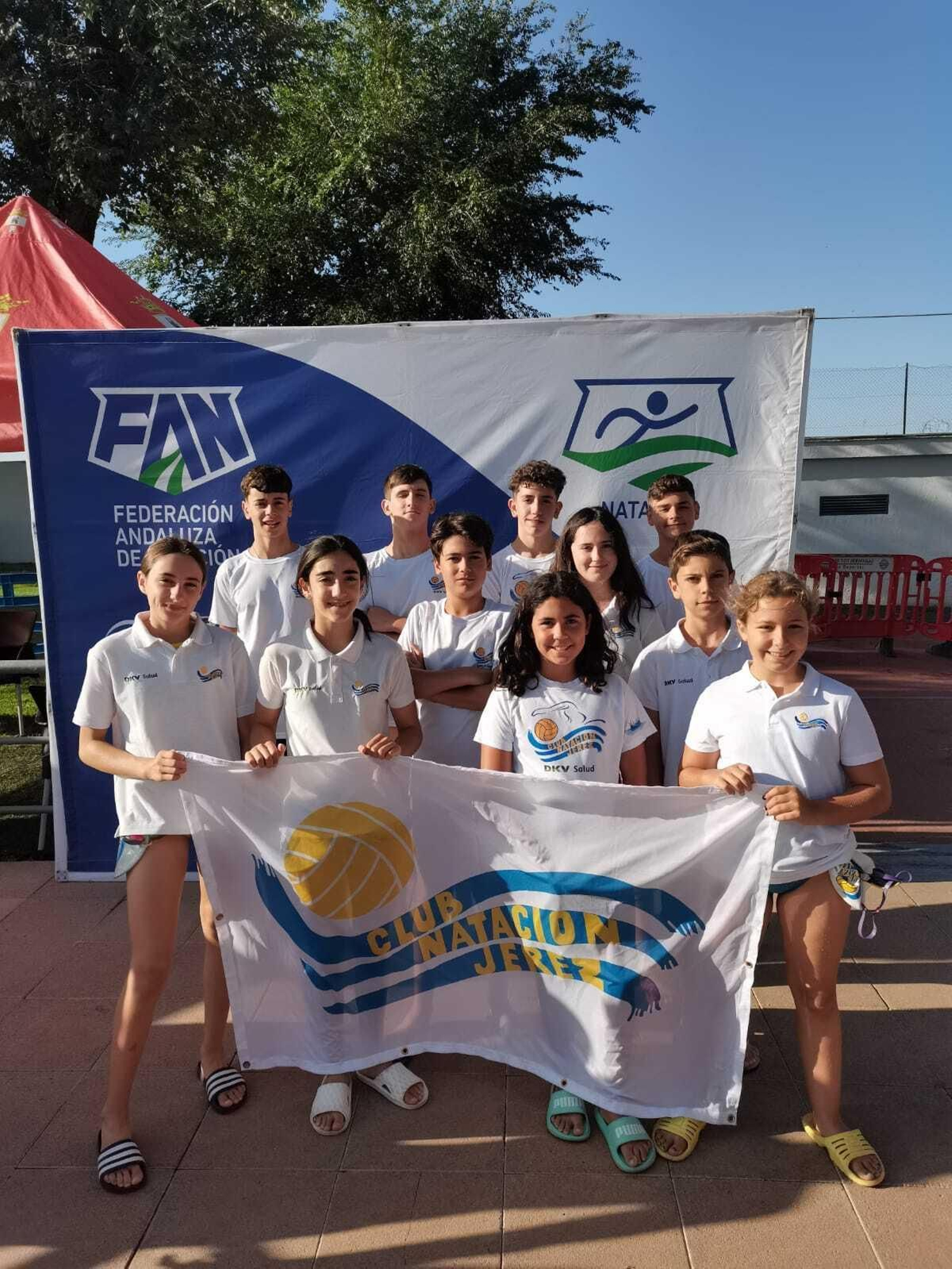 El CN Jerez ha realizado un gran Andaluz en Dos Hemanas. El CN Jerez ha realizado un gran Andaluz en Dos Hemanas.