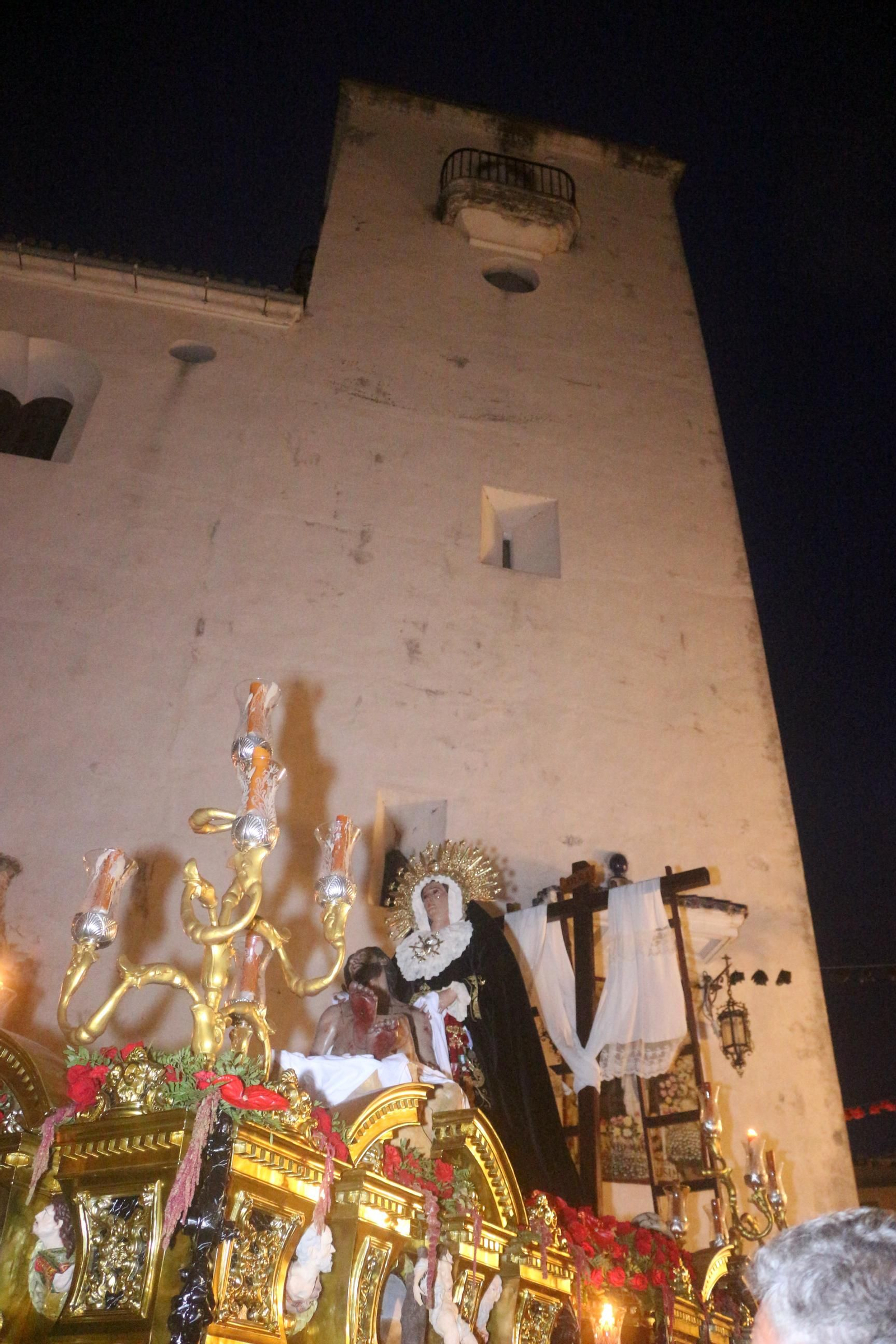 El XXV aniversario dela Hermandad de los Dolores de Puerto Real, en imágenes