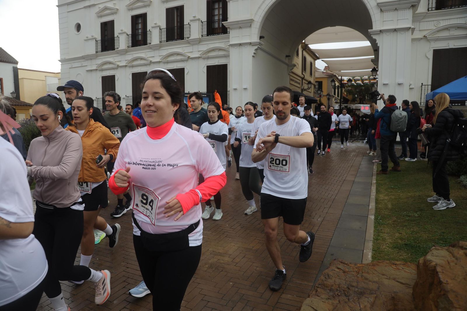 La Carrera por el Día Internacional de la Mujer en Málaga, en fotos