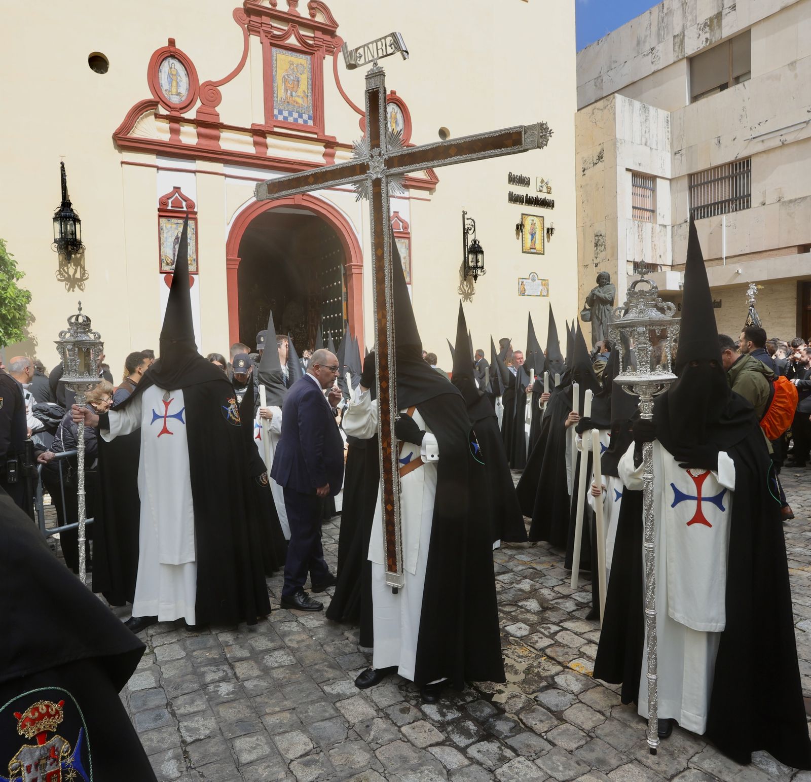 Las imágenes de la hermandad de La Trinidad en la Semana Santa de Sevilla 2024