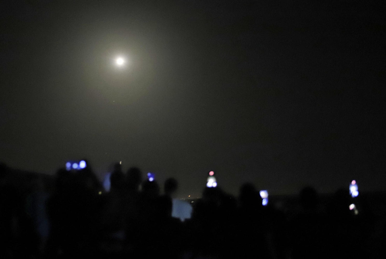 Imágenes del despegue del cohete Miura desde Huelva