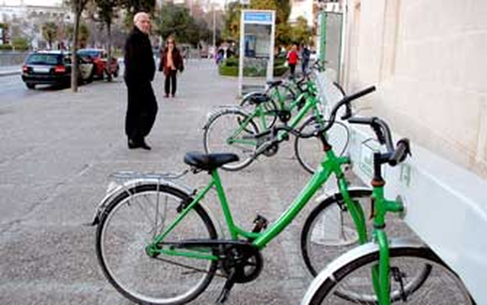 Sólo quedan 16 bicis de las 100 que puso el Ayuntamiento para alquilar