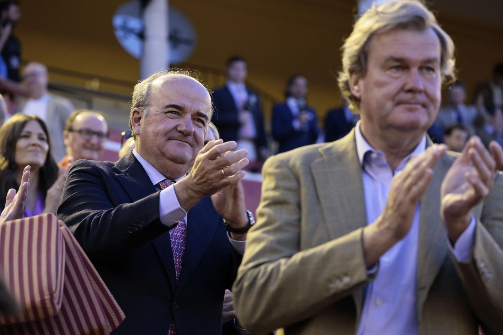 Santiago Domecq lidió un boyante y completo encierro en la tercera de abono.