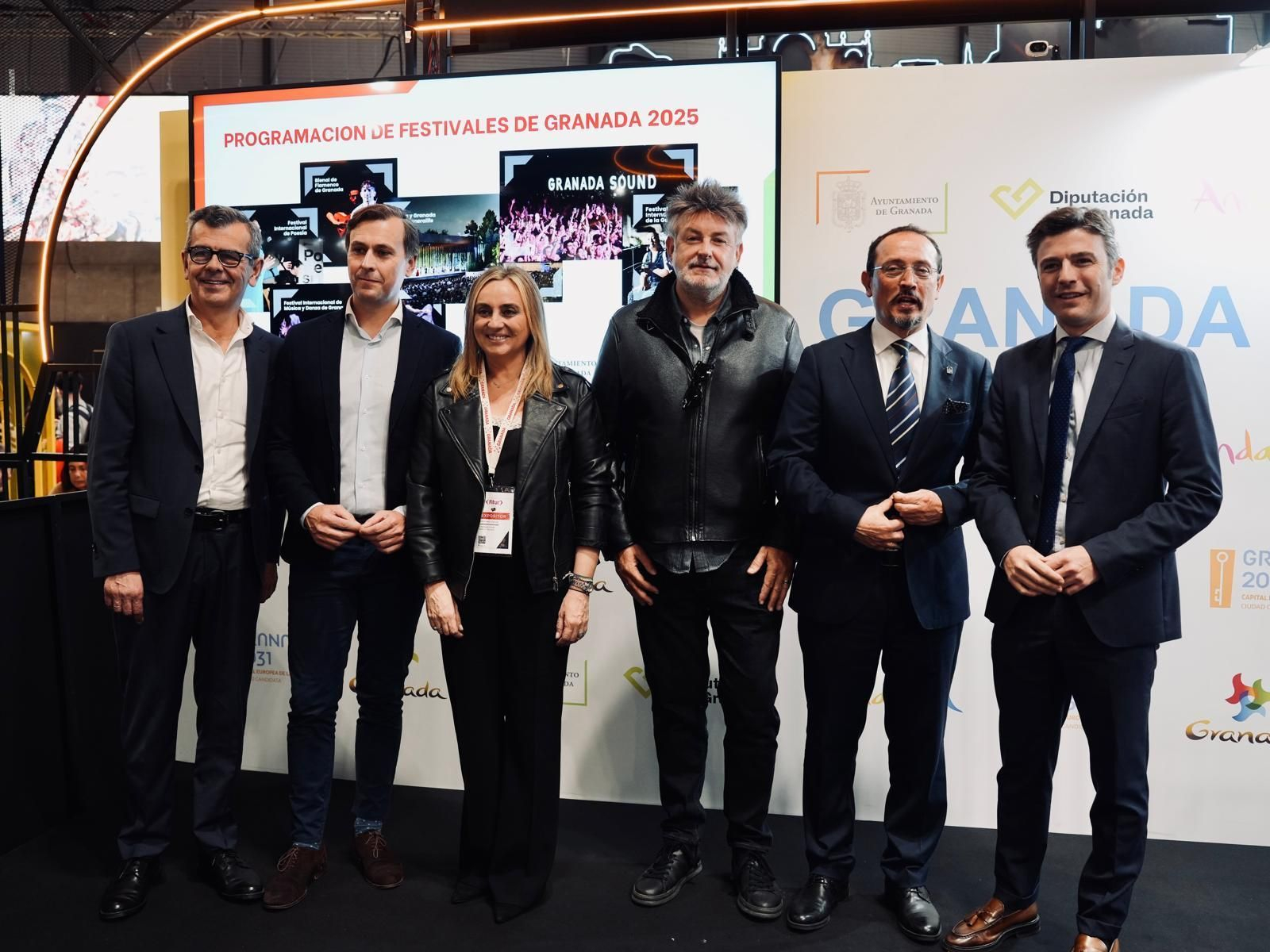 Imagen de la presentación de la agenda cultural de Granada en Fitur