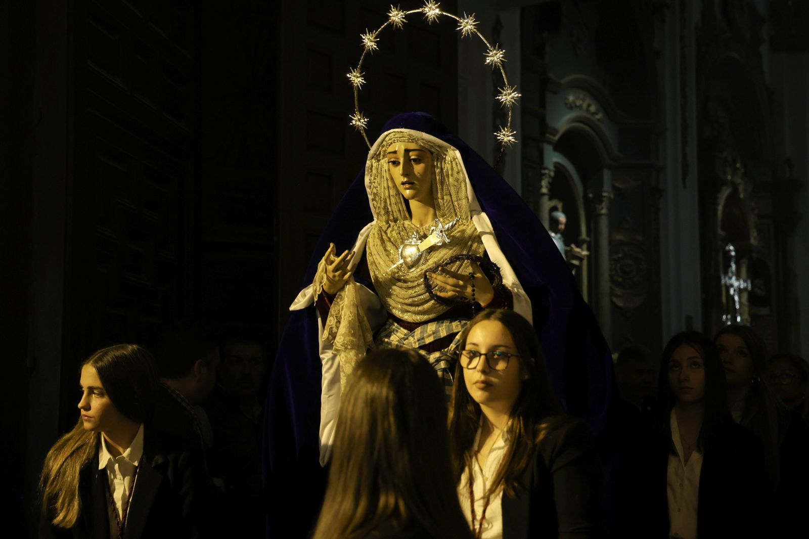 Los mejores momentos del Viernes de Dolores en Málaga, en fotos