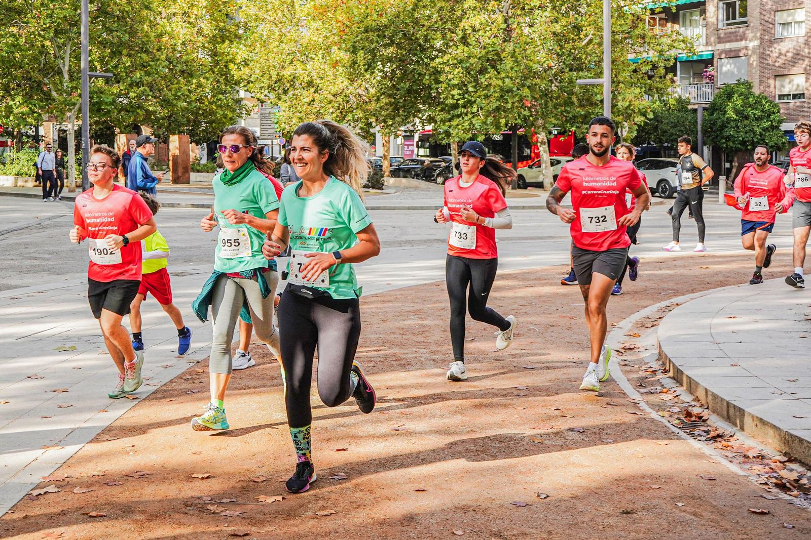 Las imágenes de la Carrera de la Cruz Roja en Granada