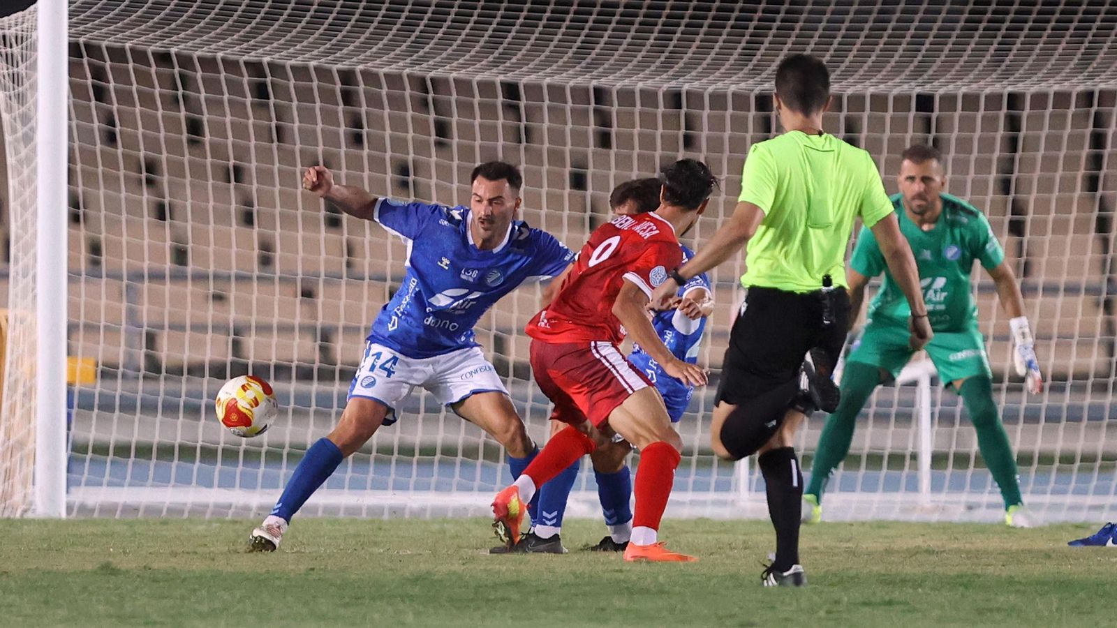 Imágenes del Xerez DFC y la Deportiva Minera en Chapín