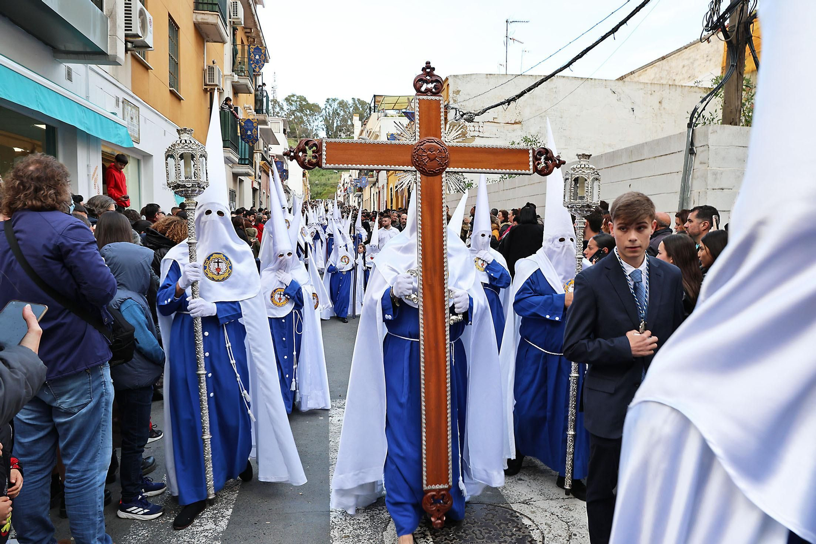 Las mejores imágenes del Martes Santo en Huelva: La Hermandad de La Lanzada