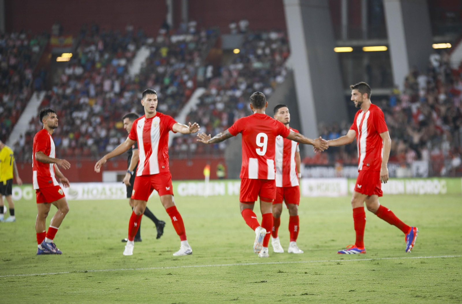 Imágenes del UD Almería-Al-Nassr, Memorial Juan Rojas