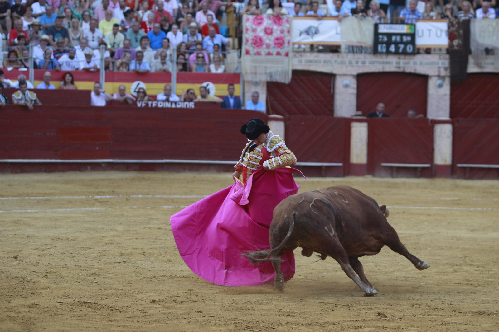 La despedida del torero Enrique Ponce de la Feria de Almería 2024, en imágenes