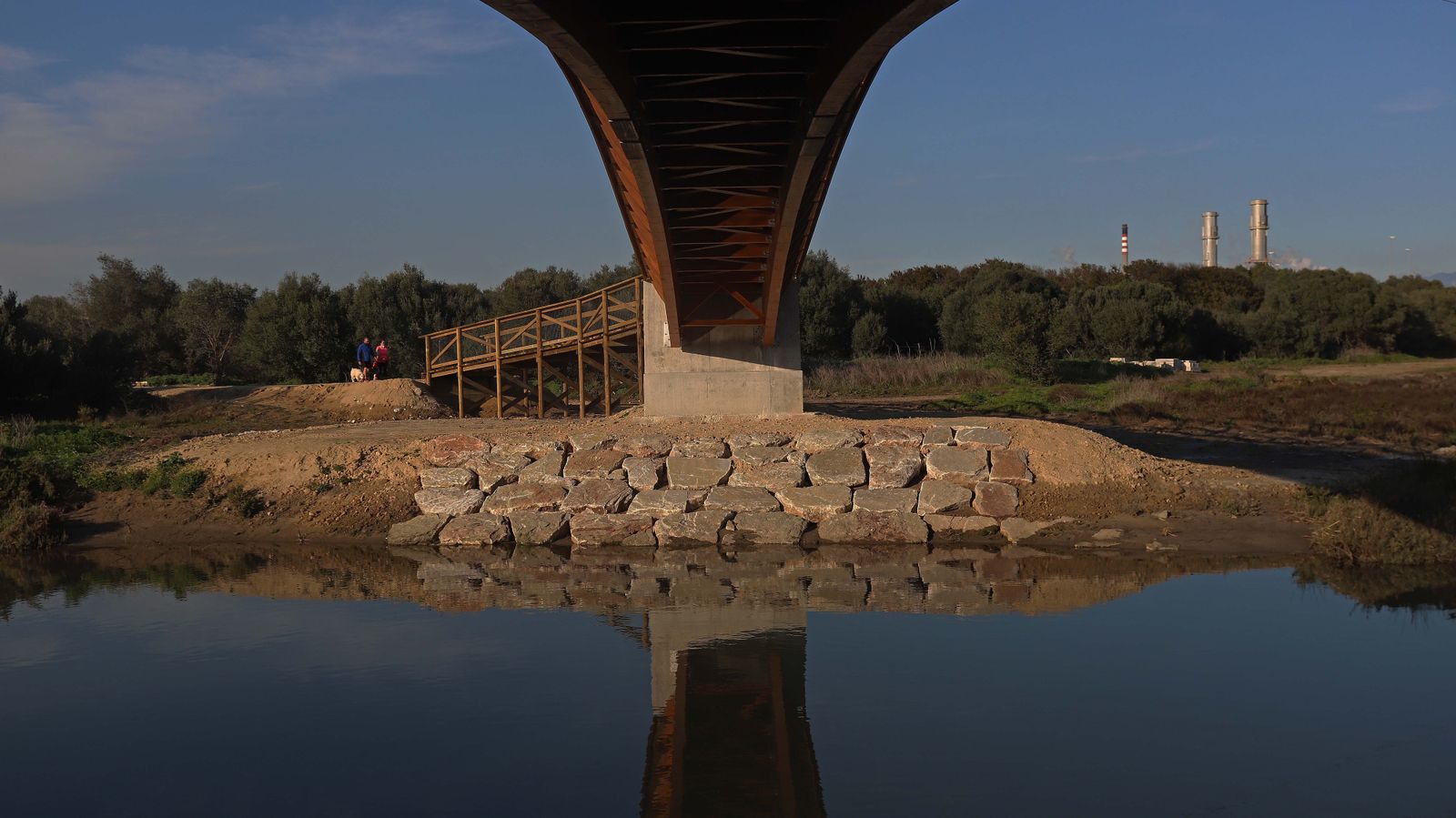 Sendero del arroyo de la Madre Vieja en San Roque