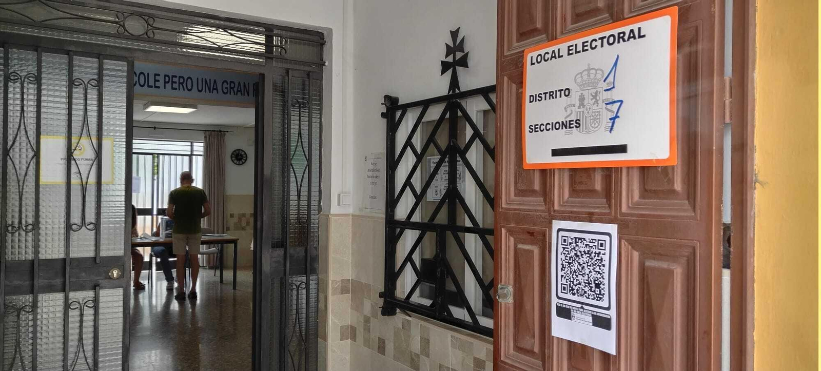 Uno de los colegios electorales de El Puerto de Santa María, durante las Elecciones Europeas 2024, celebradas el pasado domingo, día 9. Uno de los colegios electorales de El Puerto de Santa María, durante las Elecciones Europeas 2024, celebradas el pasado domingo, día 9.