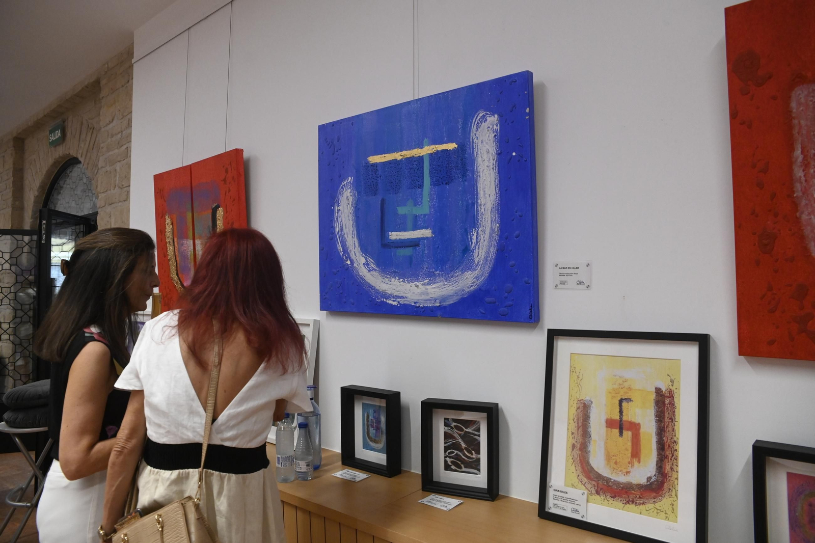 La inauguración de la exposición 'Miscelánea' de Clelia Muchetti, en imágenes