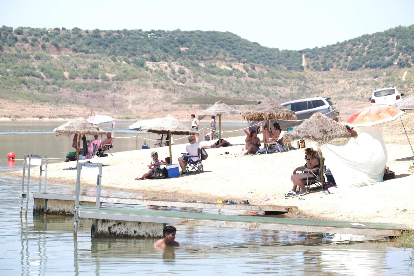 La playa de La Breña II de Almodóvar del Río, en imágenes