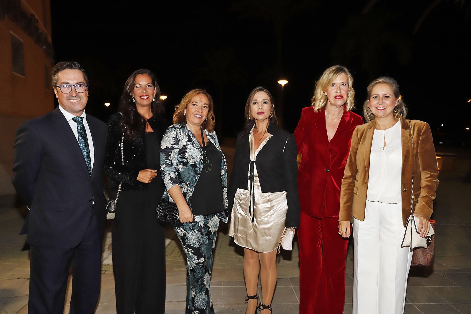 Imágenes de la recepción a los invitados a la gala del 40 aniversario de Huelva Información