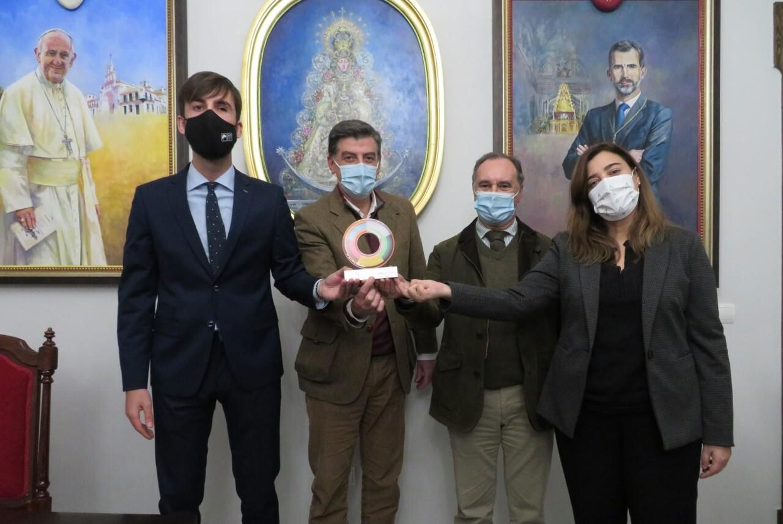 El IAJ valora la labor asistencial y social del Premio Andalucía Joven 2021, Alfonso Mazo.