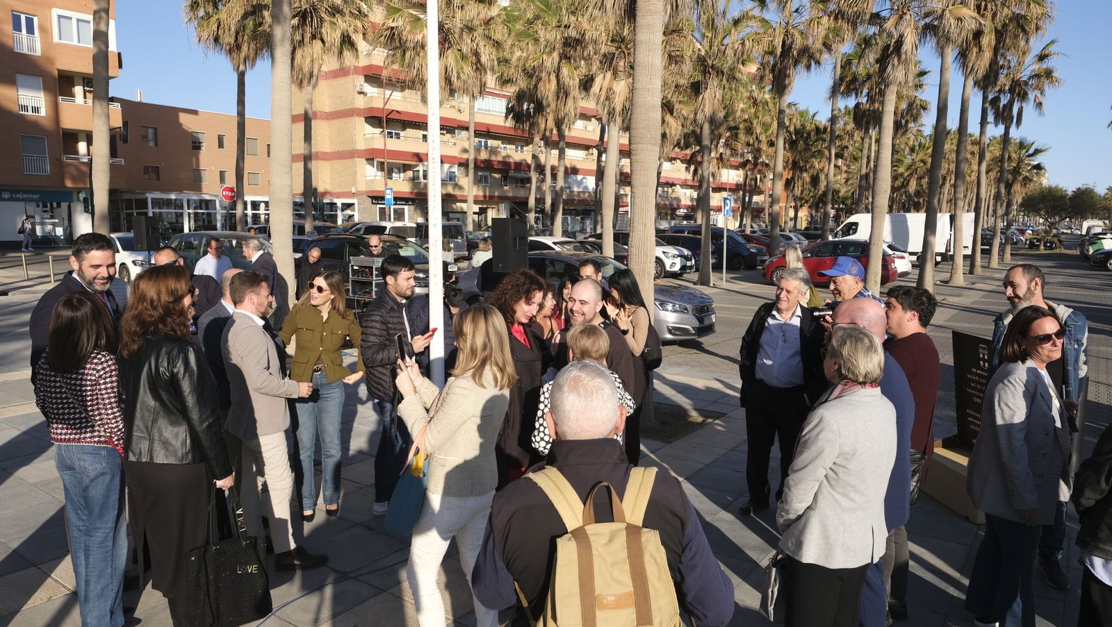 Imágenes de la Inauguración de la Plaza Diego García Molina, hostelero que fue Presidente de ASHAL