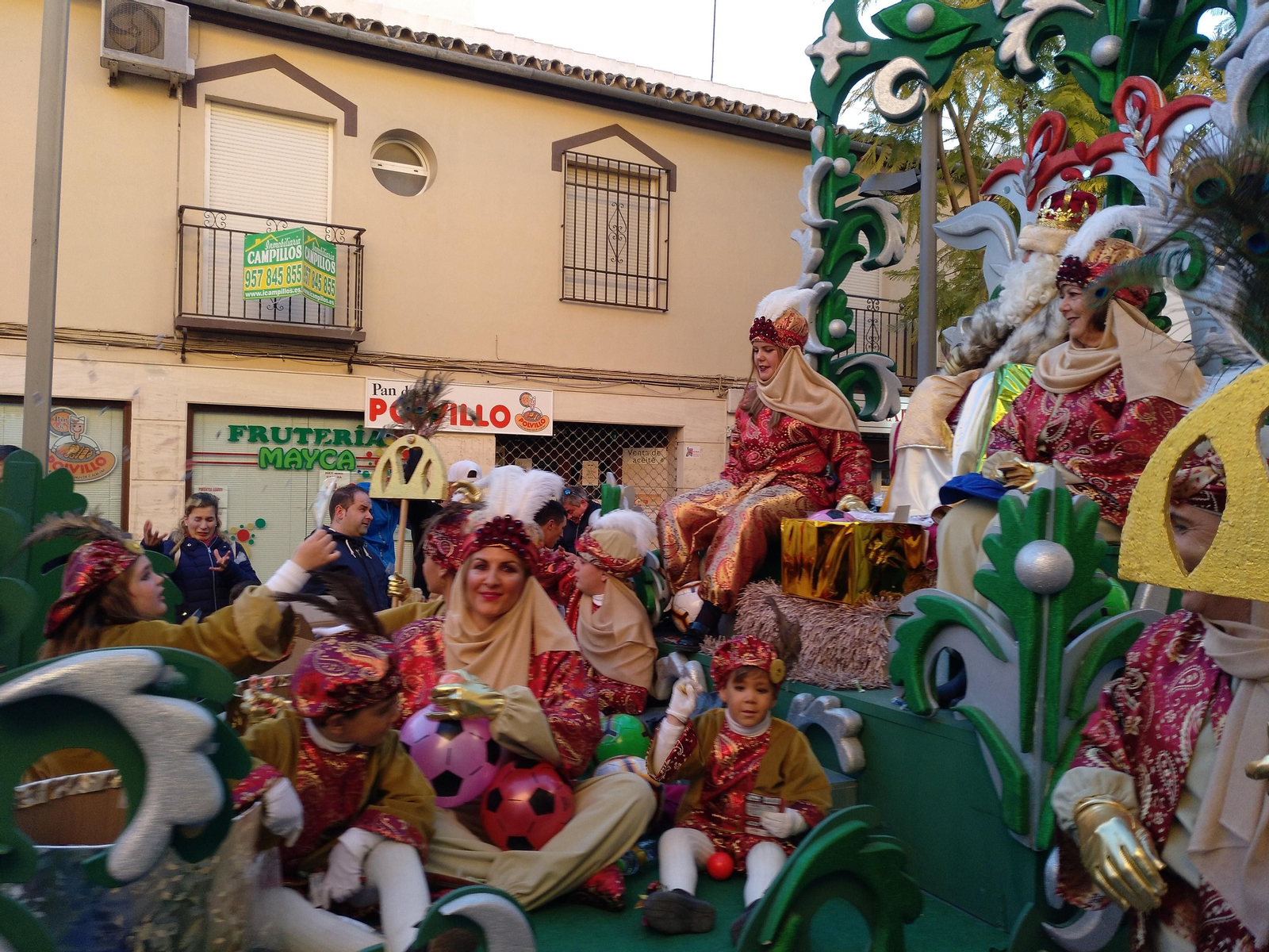 La visita de los Reyes Magos a la provincia