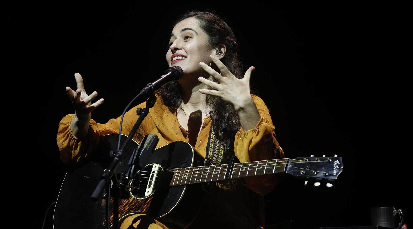 Las fotografías del concierto de Silvia Pérez Cruz en el palacio de Congresos de La Línea