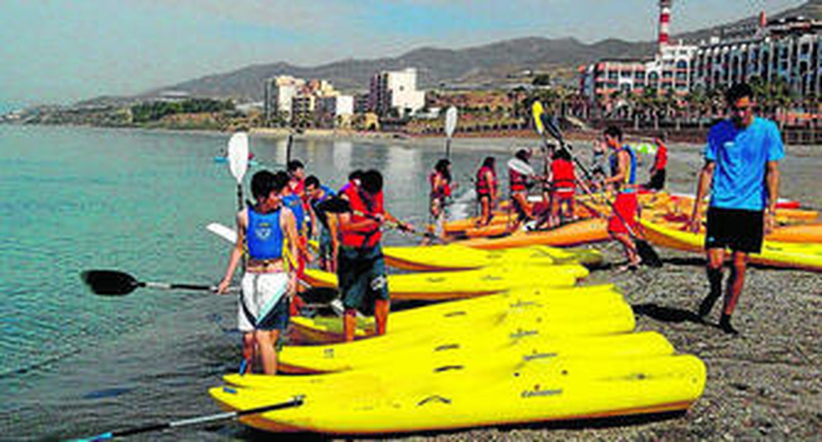 Las travesías por mar se harán de forma periódica durante toda la temporada veraniega.