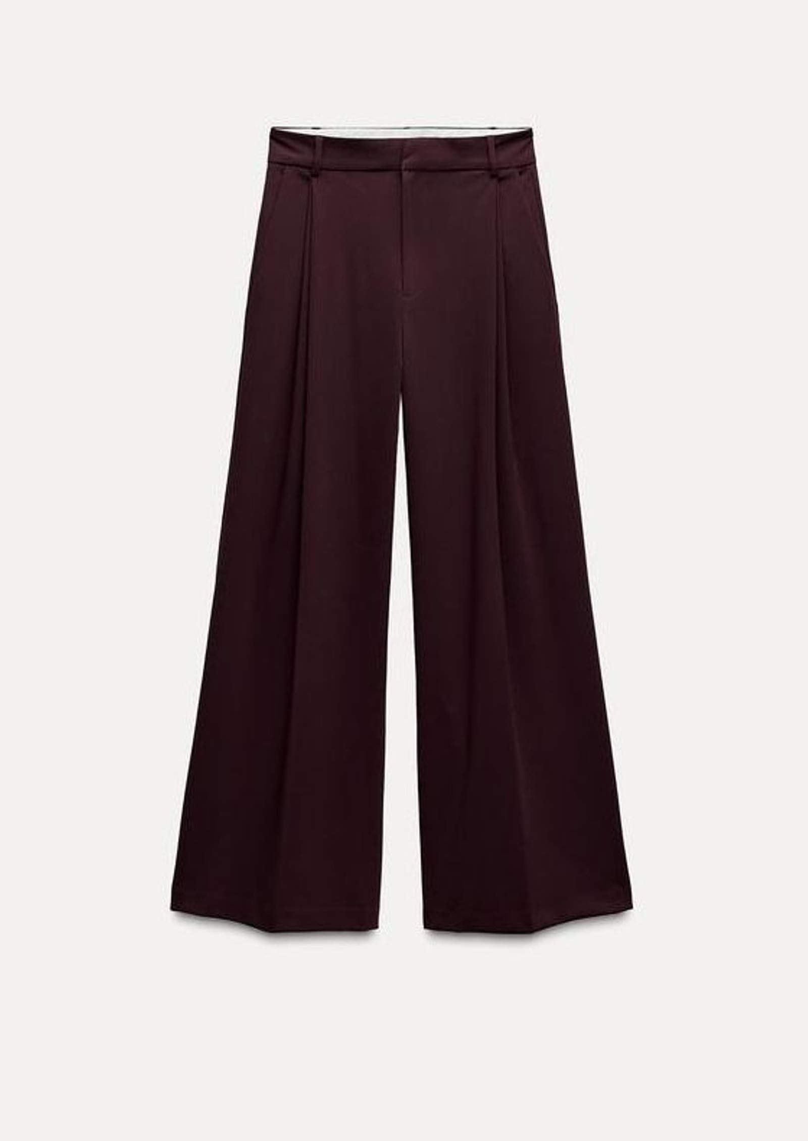 Pantalones burdeos de Zara.