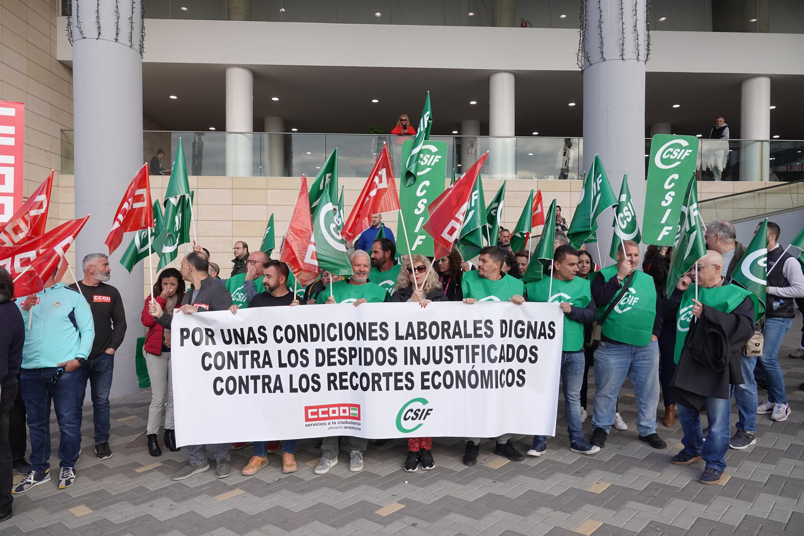 Manifestación de los trabajadores de Ambulancias Quevedo.