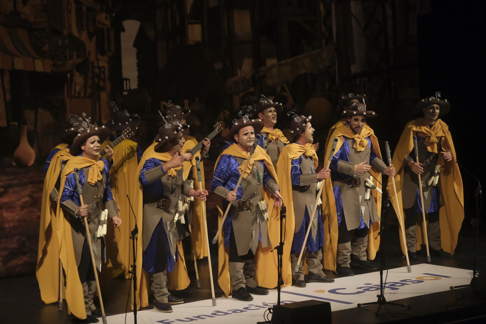 El Carnaval de Córdoba conquista las tablas del Gran Teatro, en imágenes