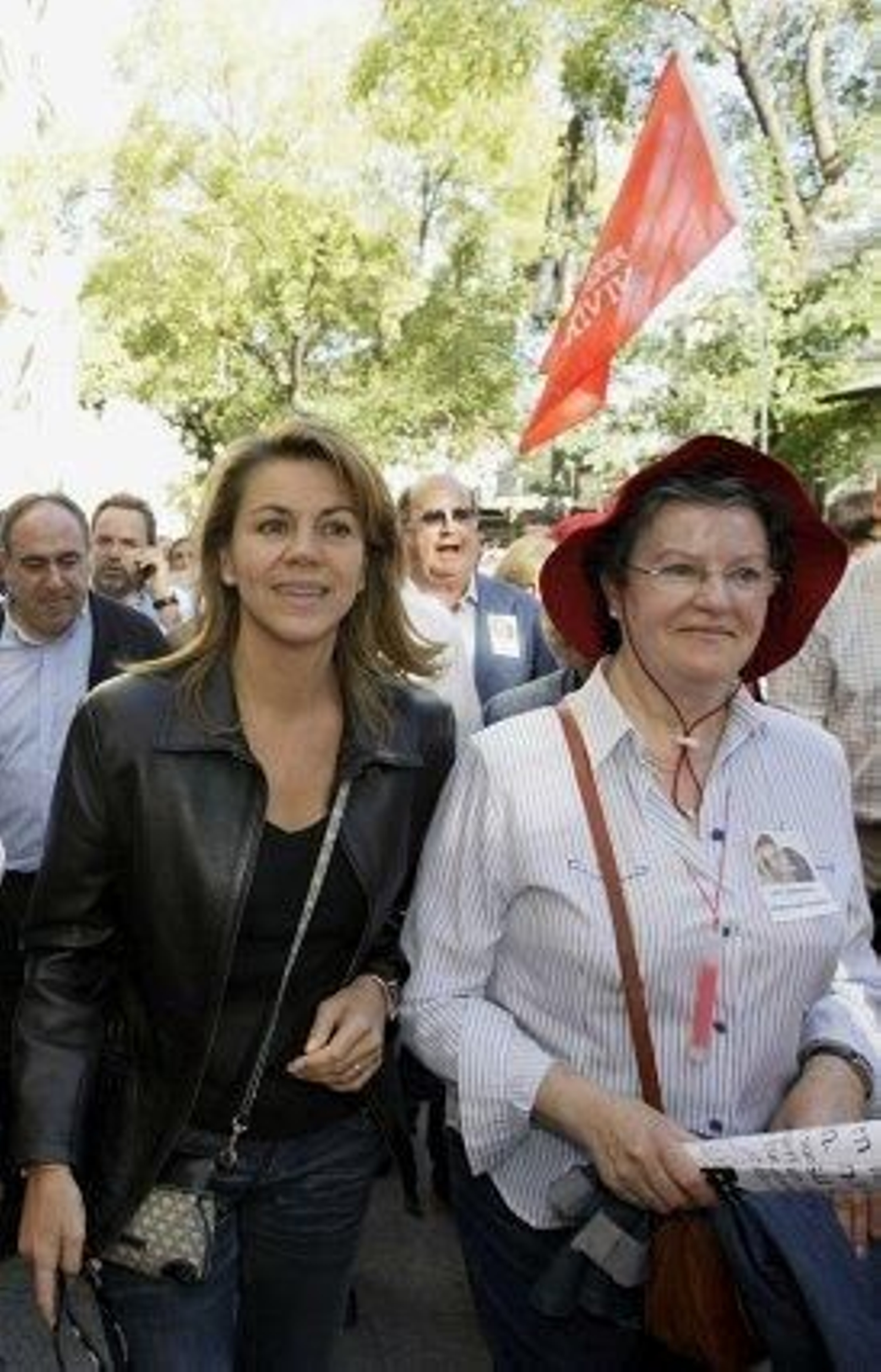 La secretaria general del PP, María Dolores de Cospedal, en la manifestación. / EFE