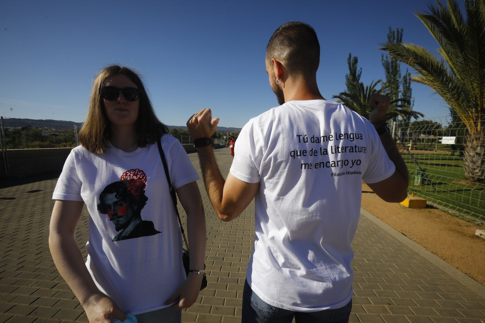 Imágenes de la Feria de Córdoba: Las camisetas picantes que solo te pones si eres estudiante