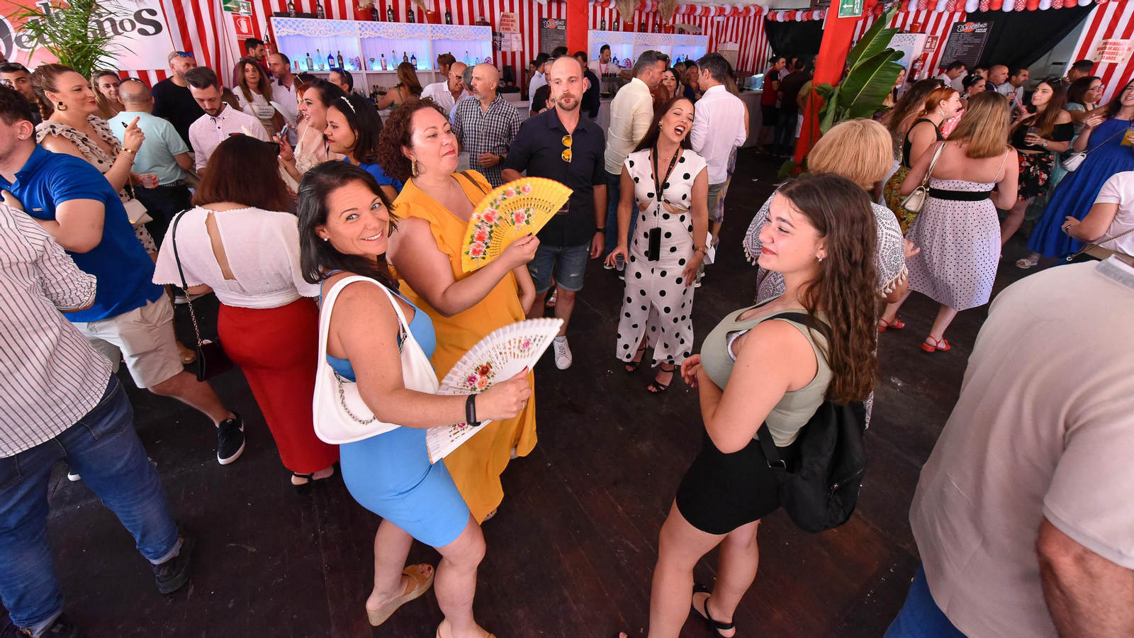 Fotos del ambiente en el jueves de la Feria Real de Algeciras