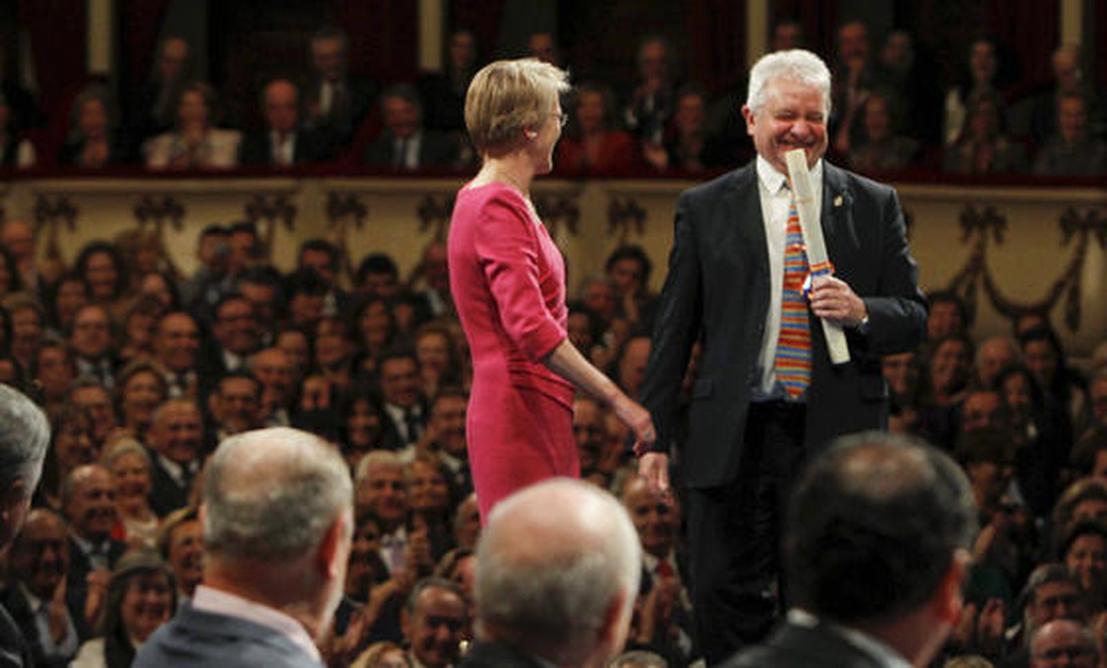 Don Felipe entrega los Premios Príncipe de Asturias 2011. / EFE