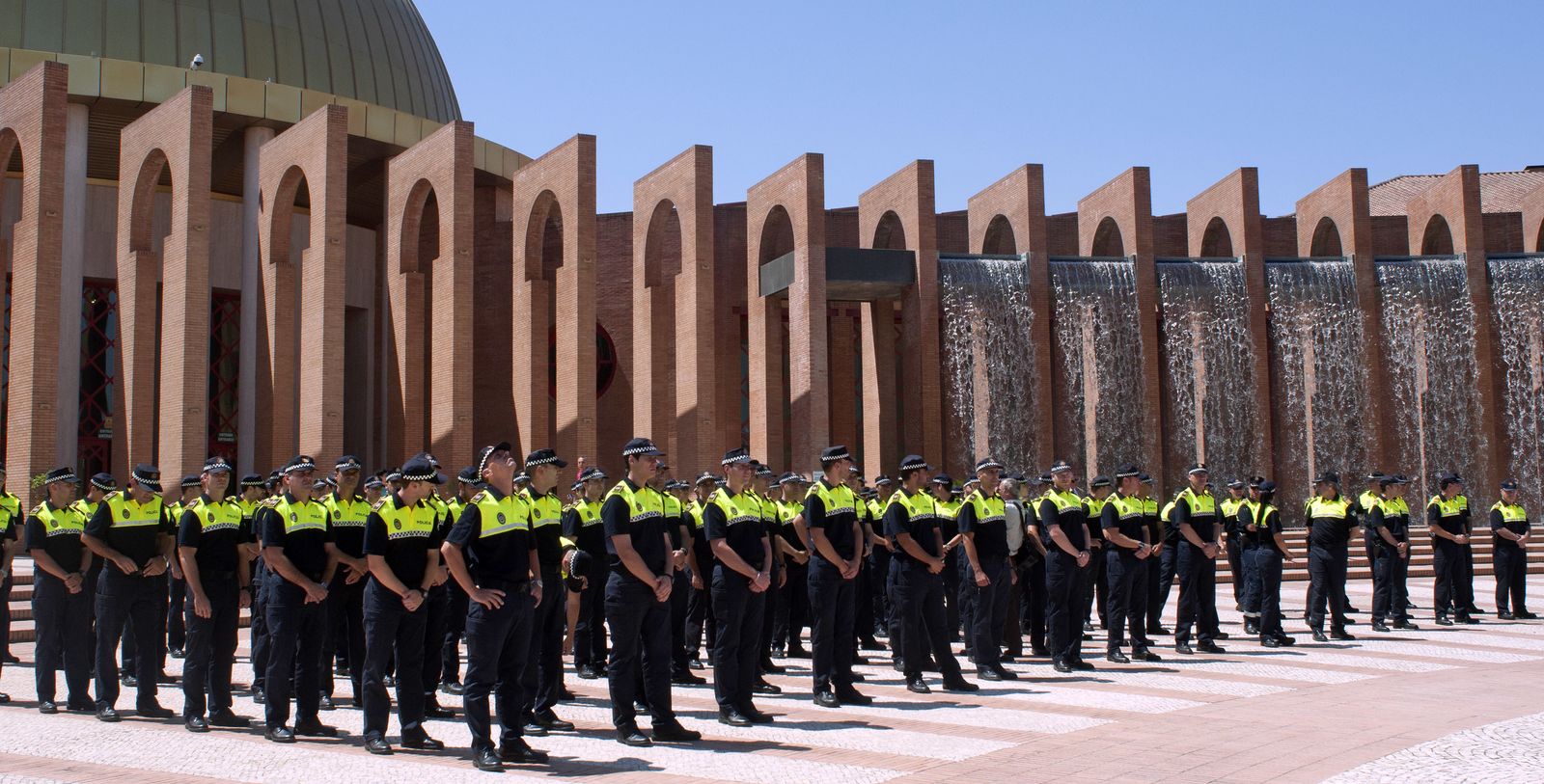 Una de las últimas promociones de agentes de la Policía Local.