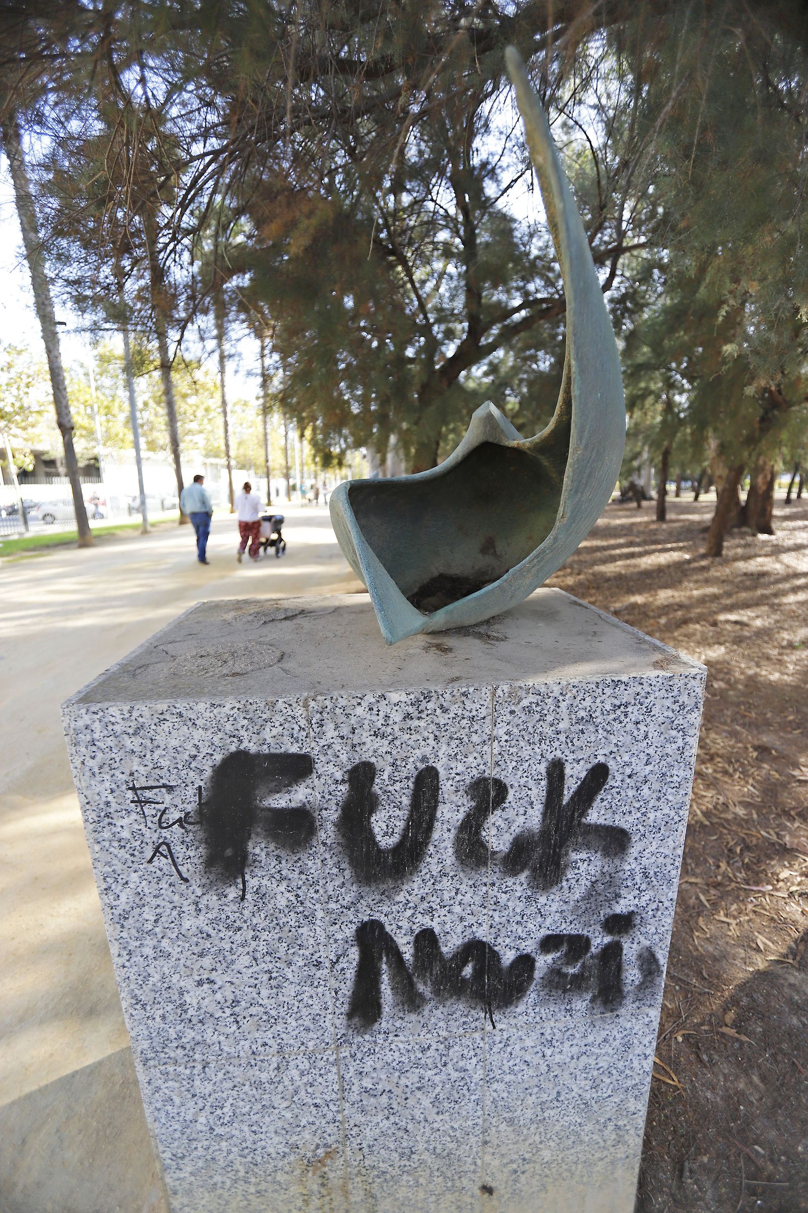 Imágenes del actual estado de las esculturas del museo al aire libre de Huelva